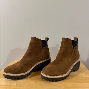 DV Dolce Vita Women’s Rielle ankle bootie brown suede